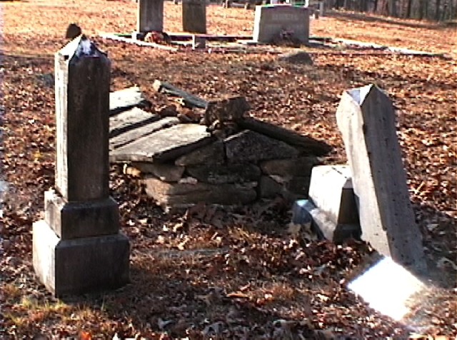 Mossy Blue Baptist Cemetery 03