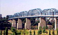 the Walnut Street Bridge, Chattanooga